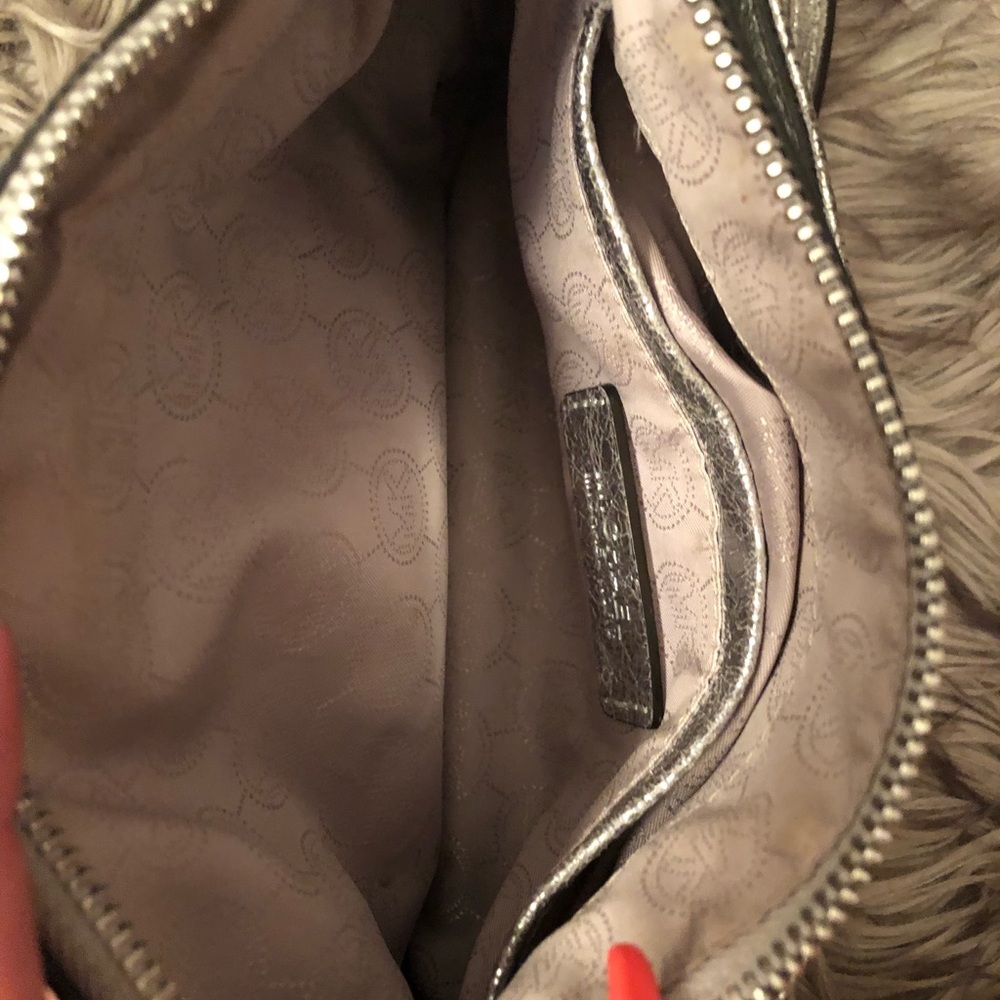 Michael Kors Purse - Picture 6 of 6